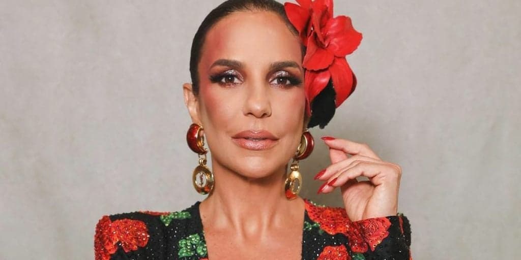 Ivete Sangalo filma quentinhas no Copacabana Palance e faz reflexão: "Já servi tantas na minha vida"