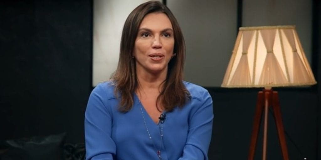 Fora da Globo, Ana Paula Araújo expõe ao mundo seu grande amor e não esconde mais: "Tão bom"