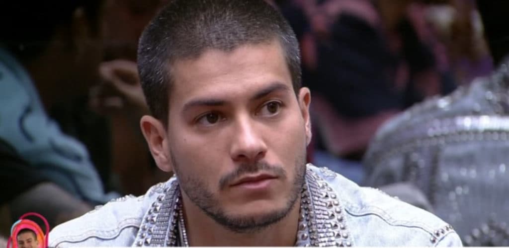 BBB22: Arthur Aguiar é escolhido pelo público para ir no 'quarto secreto' com 82,8% dos votos e brothers ficam receosos