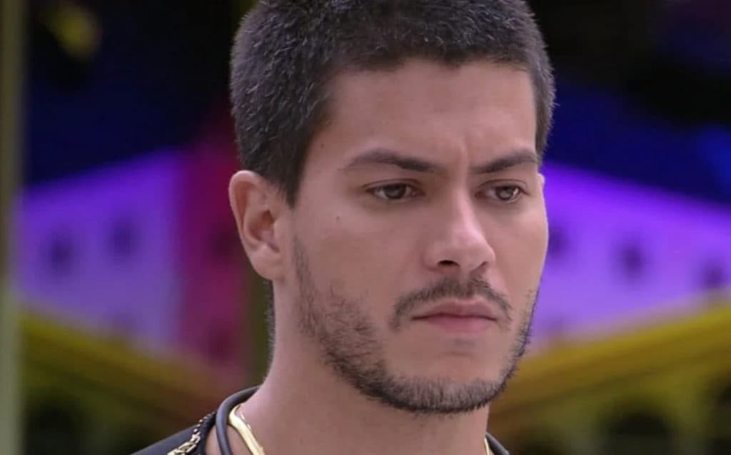 BBB22: Reality show não mudou a imagem de Arthur Aguiar, diz colunista
