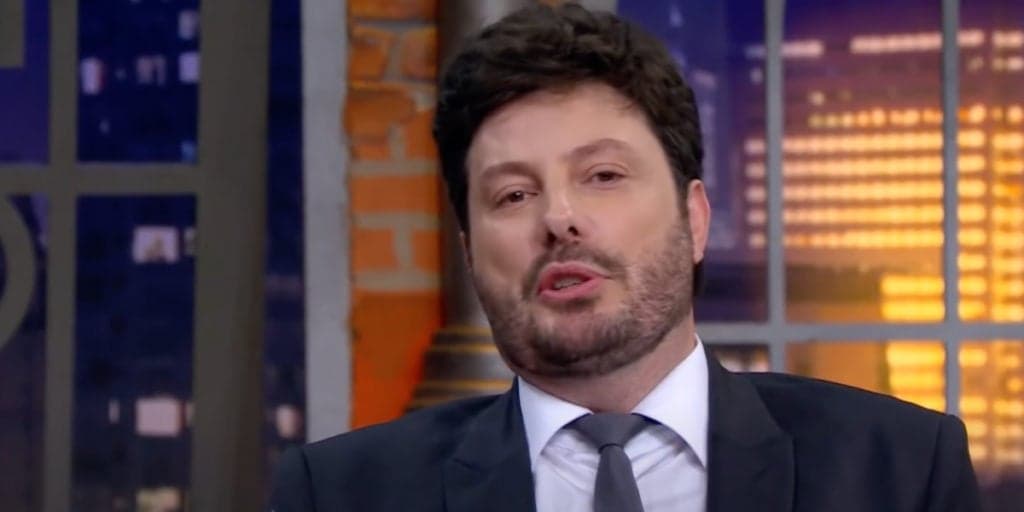 Danilo Gentili deixa o The Noite, substitutos são convocados e programa é derrubado no SBT: Audiências 27/5