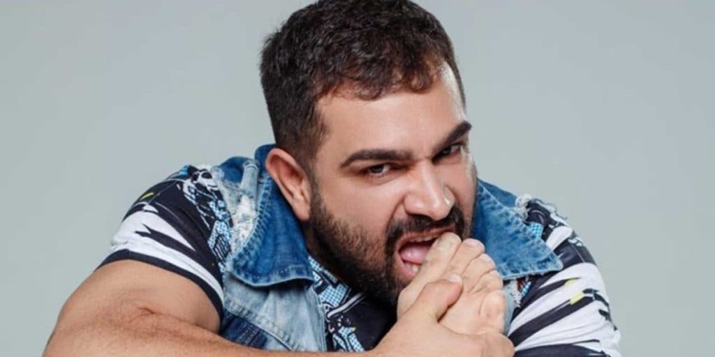 Evandro Santo, ex-Pânico, sofre com morte da mãe e desabafa: "Eu falei para ela"