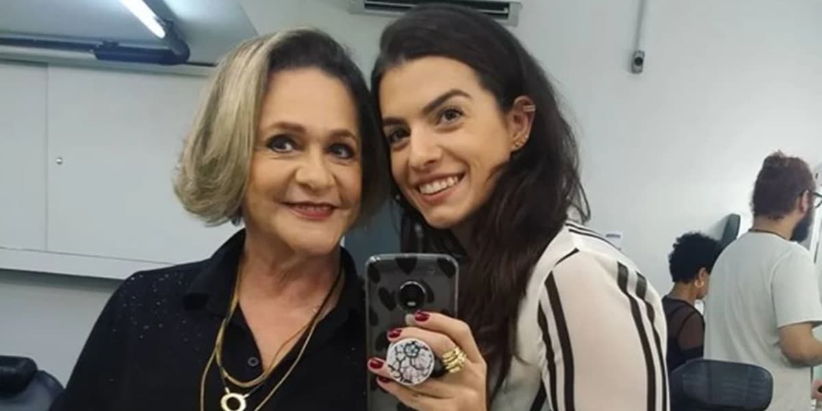 Fafy Siqueira e sua namorada, Fernanda, estiveram no Caldeirão com Marcos Mion (Foto: Reprodução)