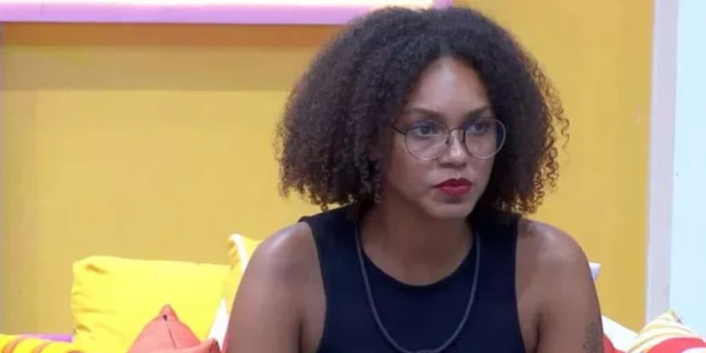 Após volta de Arthur Aguiar, Jessi desiste do BBB22 e aviso oficial é dado: "Não tem mais o que fazer"