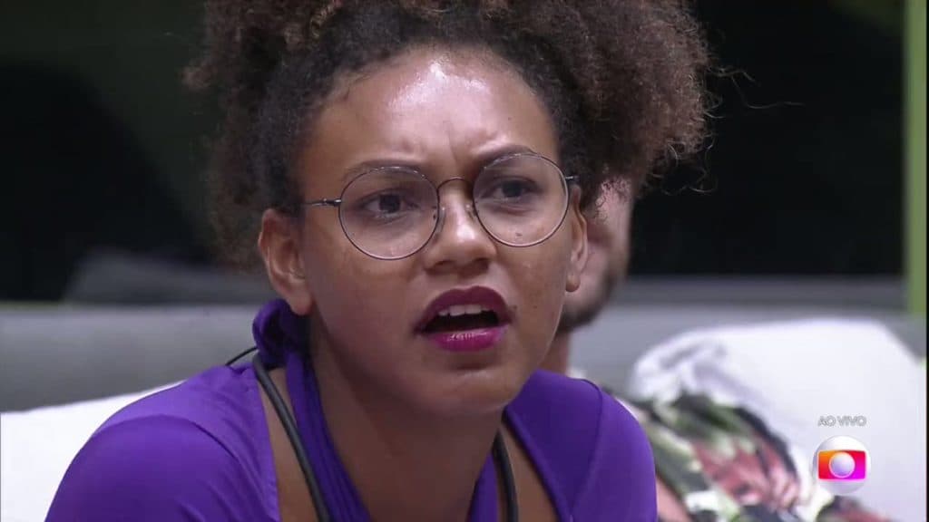 BBB22: Jessilane é expulsa da casa e passa perrengue dormindo do lado de fora: "Nossa, quanta formiga"