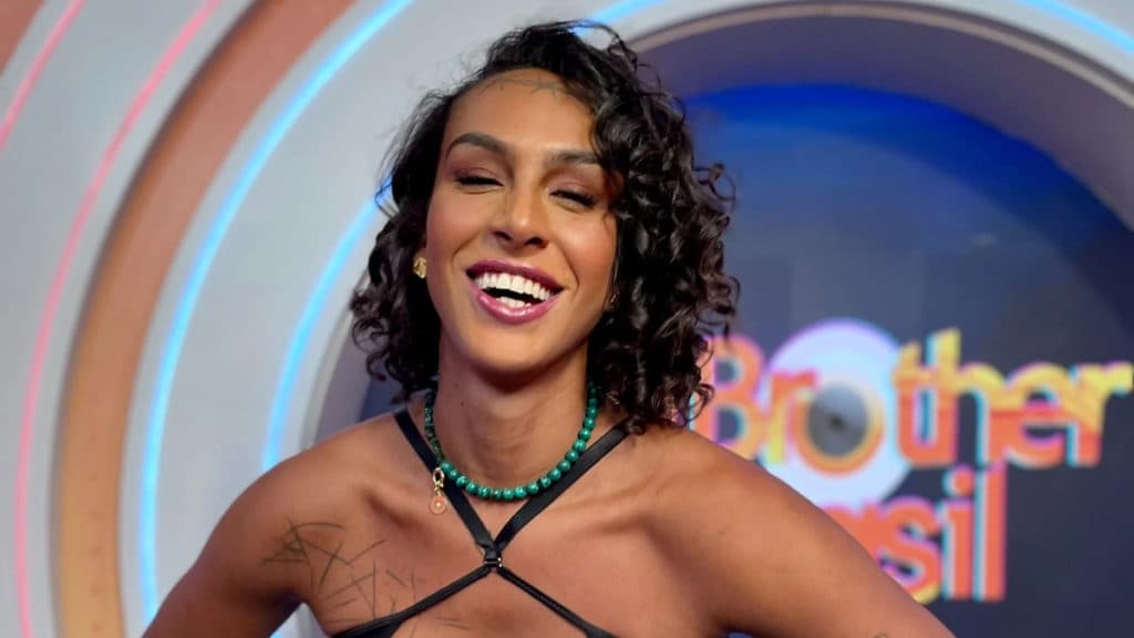 BBB22: Sem medo de ser cancelada, Linn da Quebrada expõe a verdade sobre Arthur Aguiar e detona: "Tóxico"