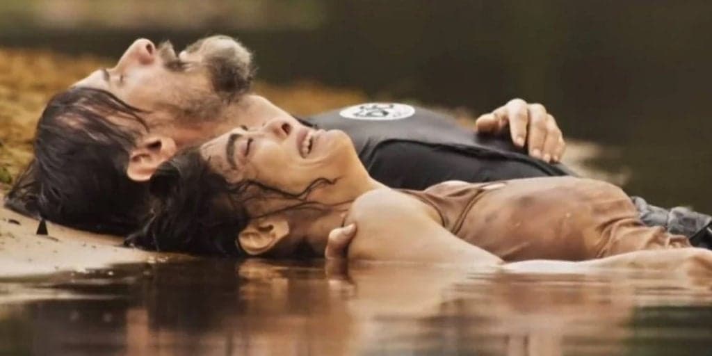 Pantanal: Maria 'enfrenta' Deus ao falar de Jesus na cruz e arrepia público: "Não pariu"