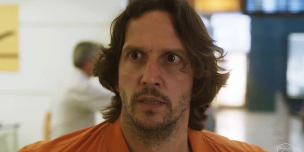 Quanto Mais Vida Melhor: Ele merece?! Neném sofre dois golpes do destino e fica sem nada após troca de corpos