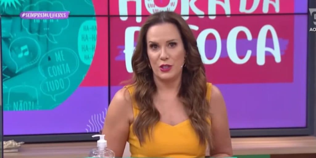 Regina Volpato revela o que fazia quando trabalhava na Band e assume: "Eu dava vexame"