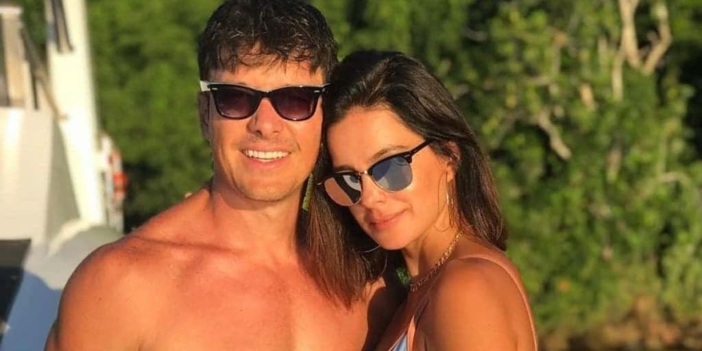 Esposa de Rodrigo Faro, após 18 anos, obriga o apresentador a sair de casa e confirma desfecho: "Você vai''