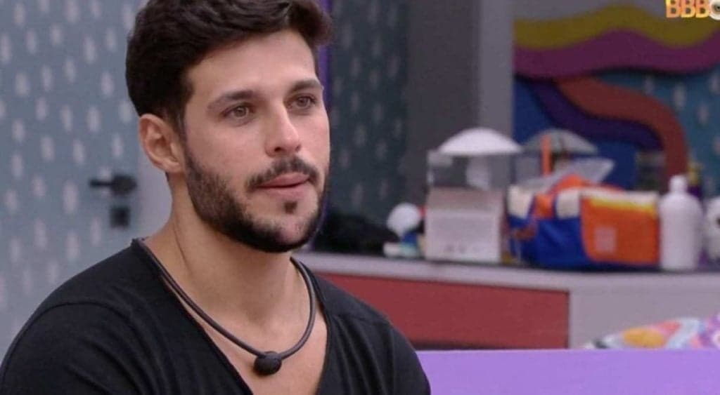 Rodrigo Mussi passa por processo de extubação e reage com espasmos involuntários; saiba motivos