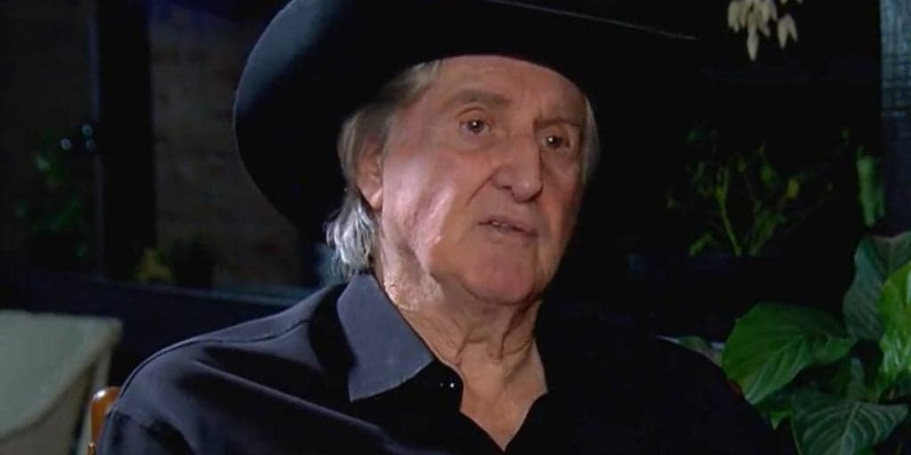 "Infelizmente", Sérgio Reis sofre grave acidente, cai de palco, quebra 8 costelas e notícia chocante é dada