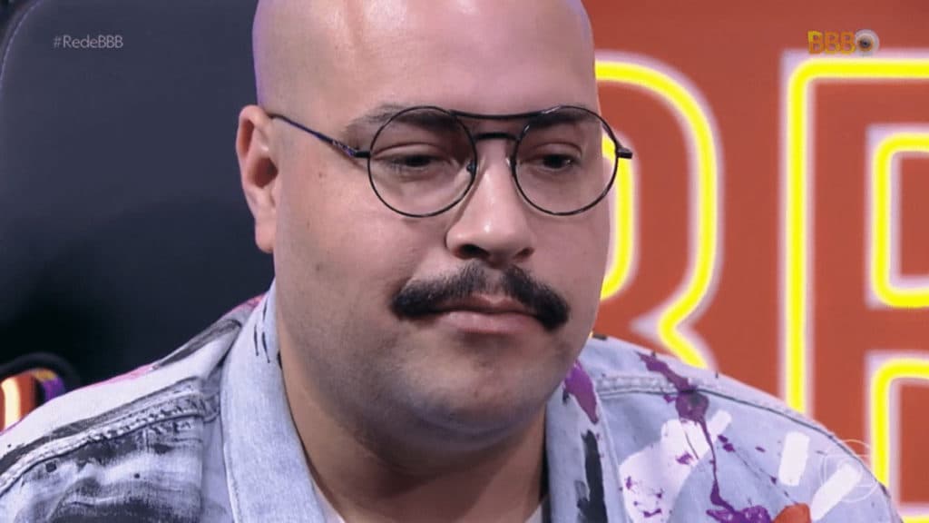 Após ser excluído da final do BBB22, Tiago Abravanel vira comentarista nas redes sociais: "Maravilhoso"