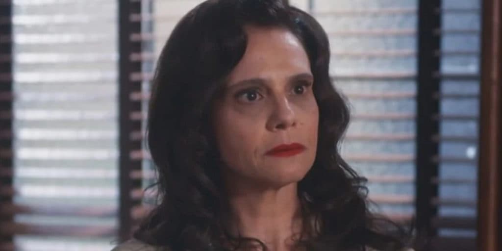 Além da Ilusão: Após acontecer desgraça, Violeta se rende e põe fim no relacionamento com Eugênio