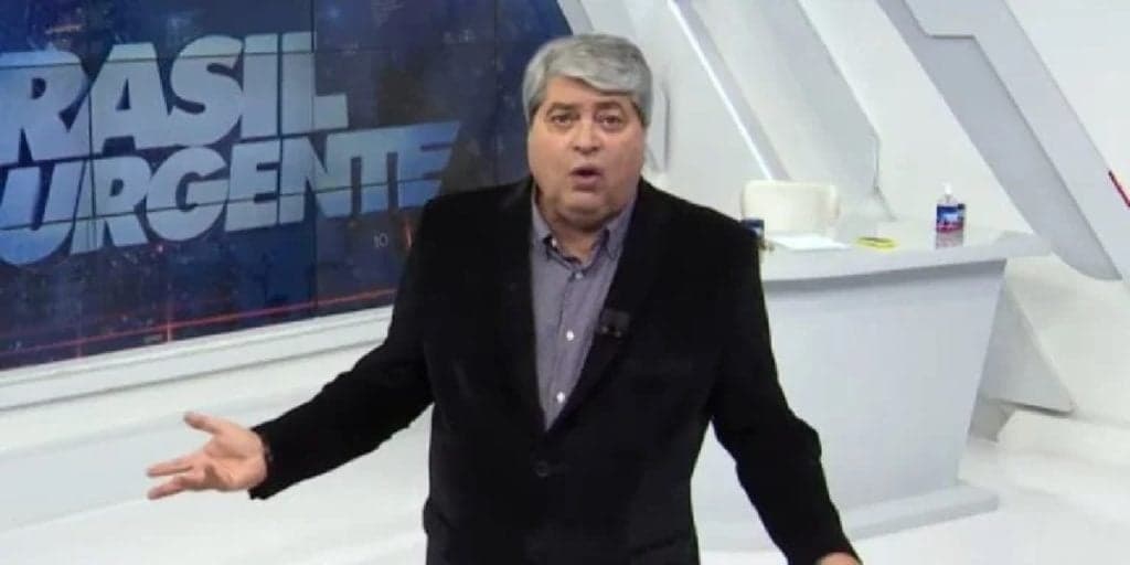 Datena interrompe papo de janela às pressas para confirmar morte na Band: "Catia, essa notícia é terrível"