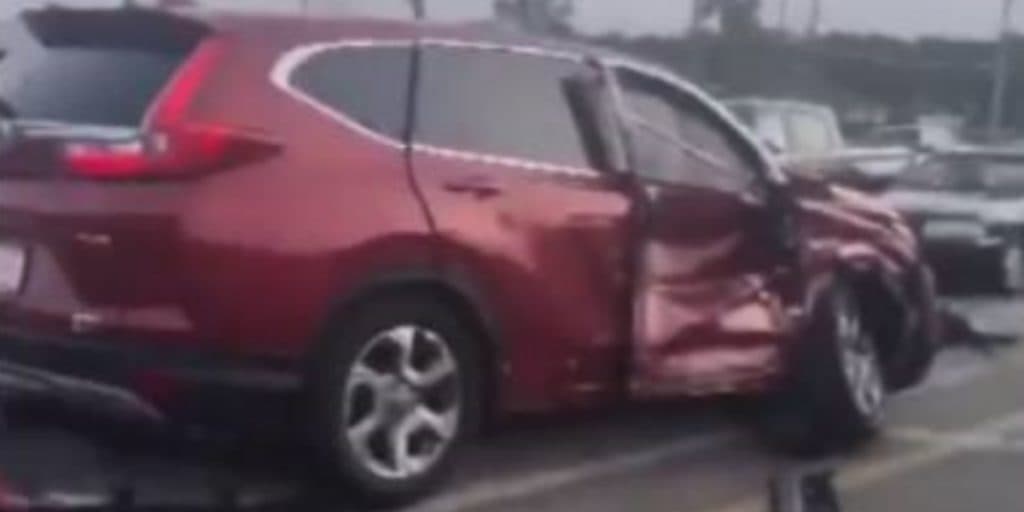 Famosa cantora gospel escapa de acidente grave; marido e filhos não tiveram a mesma sorte