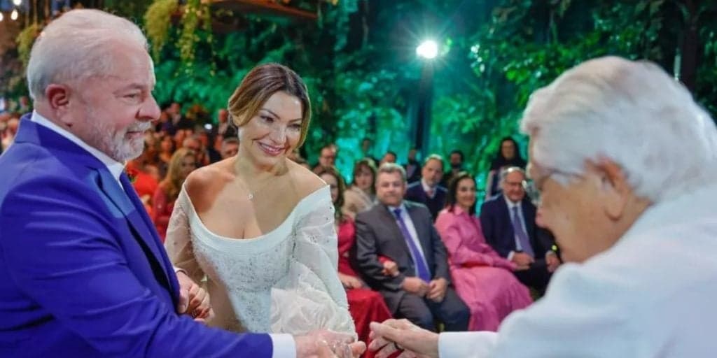 Com mais de 700 metros quadrados, Lula ostenta casa de luxo que vai contra seu discurso sobre a classe média brasileira