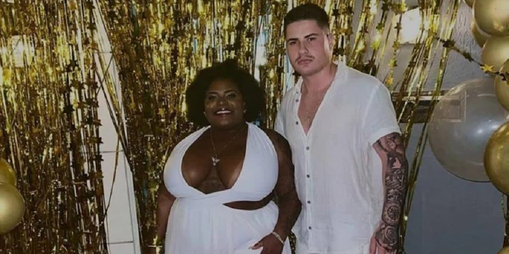 Após 2 meses de casamento, marido de Jojo Todynho surge sem aliança e cantora explode: "Passar mal"
