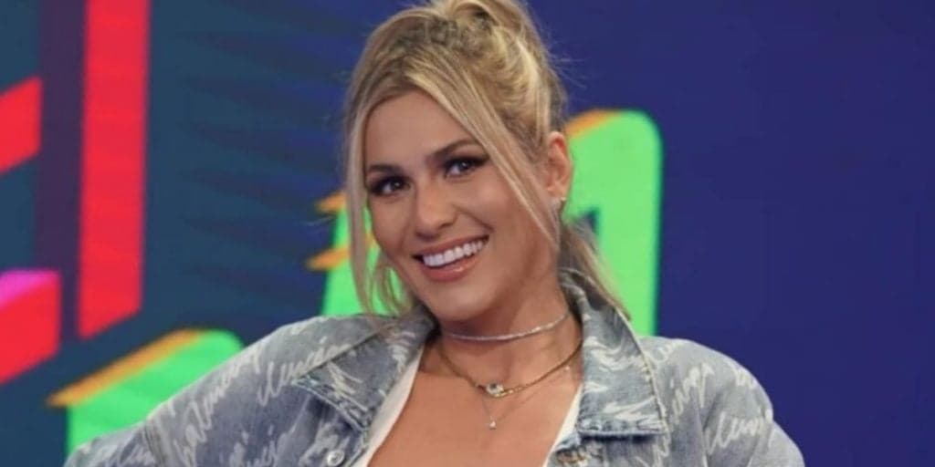 Lívia Andrade enfrenta problema com seu programa na Band, não agrada direção e mudanças são exigidas