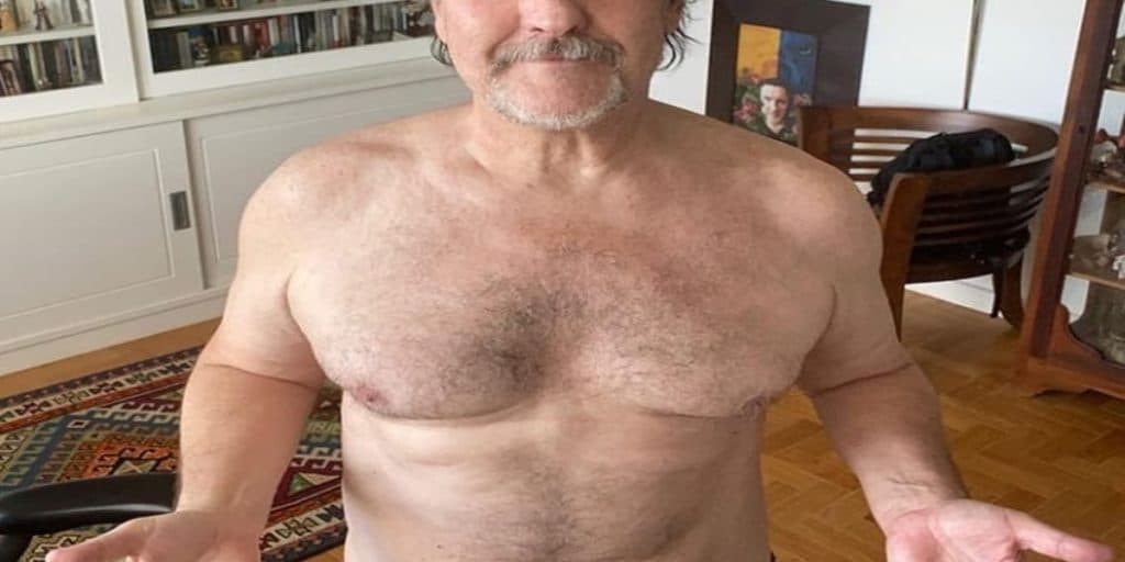 Ator Antonio Calloni deixou o pudor de lado em postagem da web