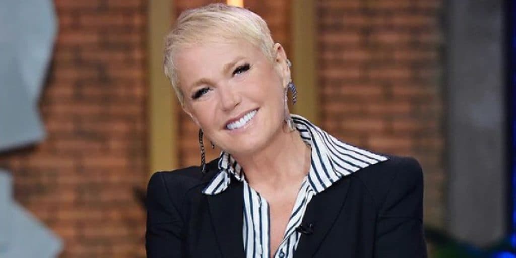 “Faz 32 anos”, expõe Xuxa, após recusar beijo e abrir o jogo sobre romance lésbico: “Pouca gente sabe”