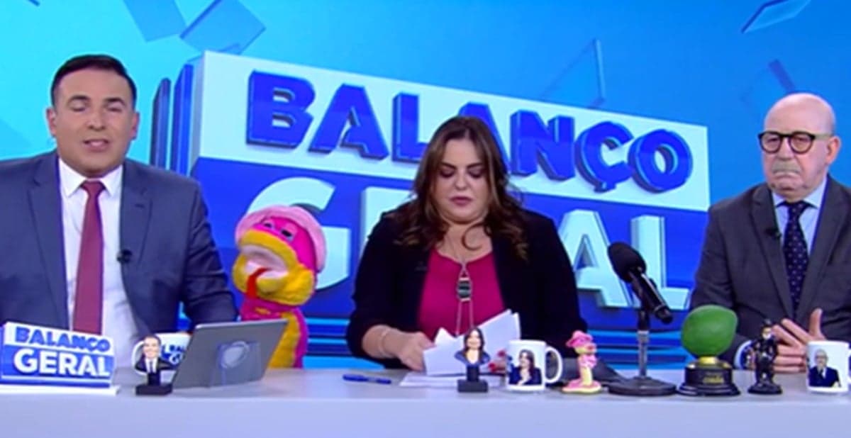 Apresentadores do Balanço Geral dão pior notícia sobre empresário famoso Apresentadores do Balanço Geral dão pior notícia sobre empresário famoso