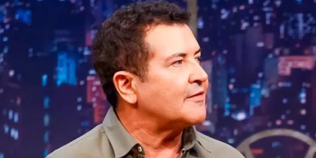 Aos 66 anos, Beto Barbosa escancara relação com novinha linda de 24 e espanta público: "Estou casado"