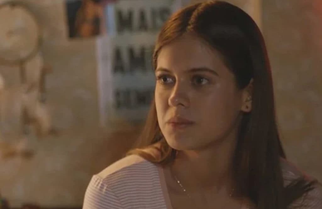 Quanto Mais Vida, Melhor: Bianca sente 'sopro gelado' da Morte, se desespera e é levada às pressas para hospital