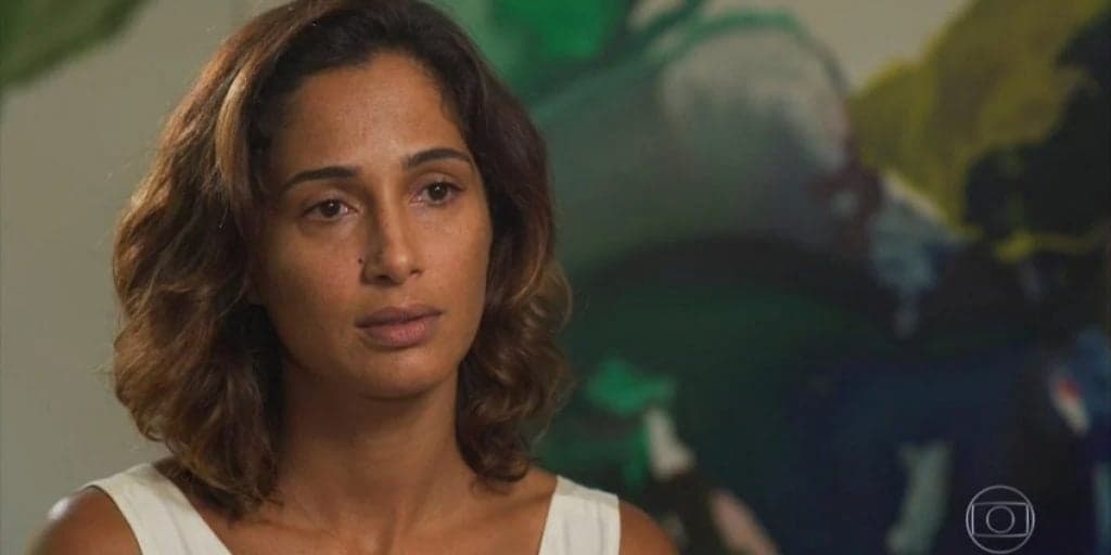 "Depende com quem'', Camila Pitanga relata preferências por tipos de trabalhos