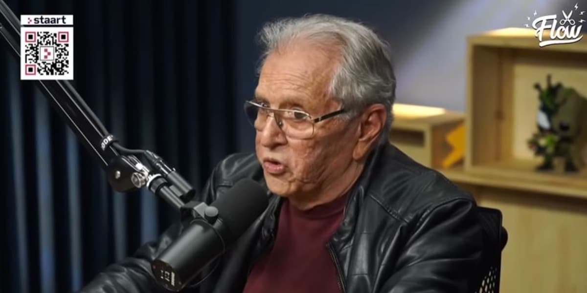 Carlos Alberto no "Flow Podcast" (Foto: Reprodução/YouTube)