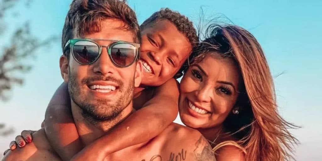Carol Nakamura e Guilherme Leonel passam por profundo sofrimento após decisão radical de filho adotivo: "Escolha dele"