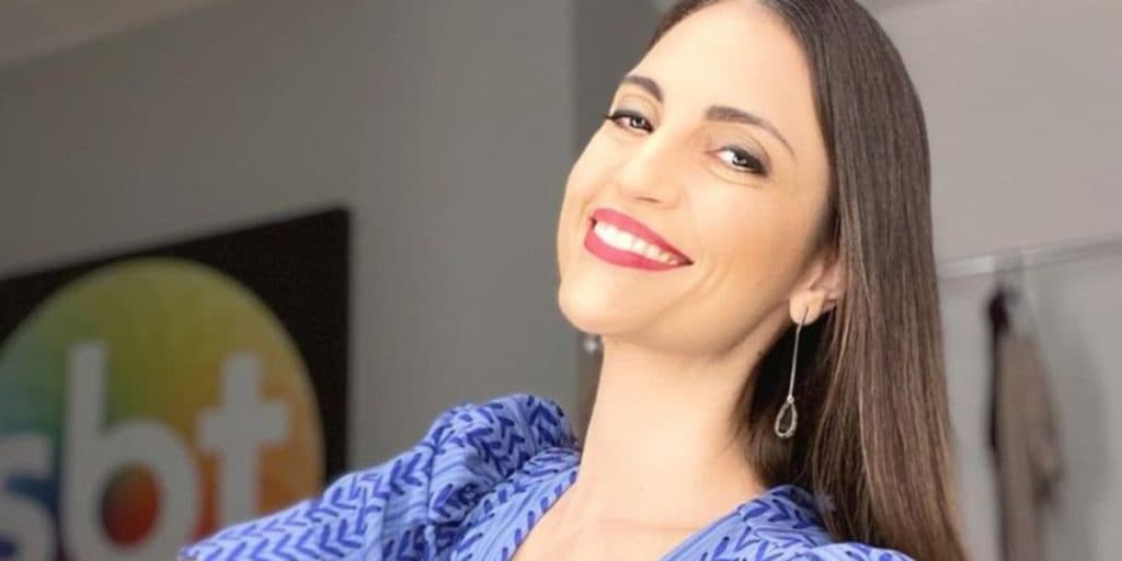 Chris Flores expõe gravidez, entrega barriga enorme e jornalista confirma: "Gêmeos"