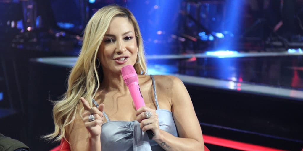 “Várias”, Claudia Leitte faz descoberta, vem a público e detona traições de companheiro