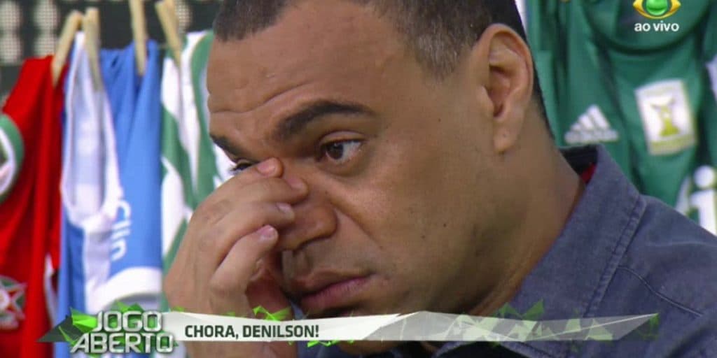 Denílson confirma diagnóstico de câncer de sua mãe