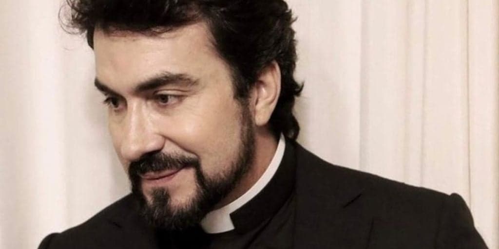 Em textão, Fábio de Melo revela sentimento por parceiro, surpreende e confirma relação: “Amo você”