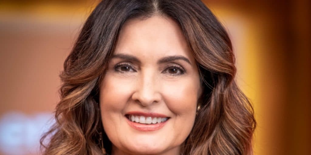 Fátima Bernardes tem ataque dentro da Globo e precisa ser acudida por ex, William Bonner: "Não vai dar"