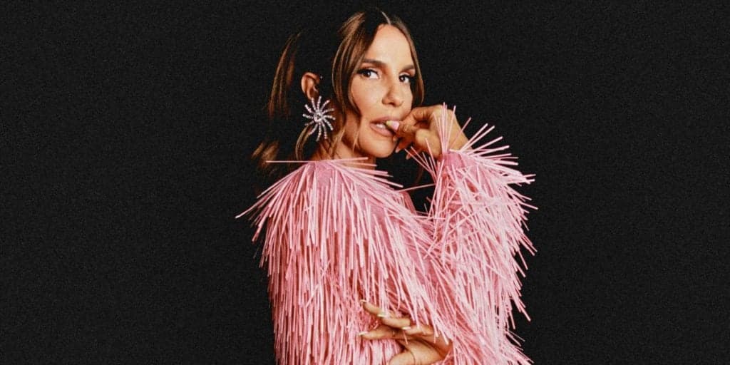 Filho de Ivete Sangalo vende tudo na internet para conseguir comprar prancha e internet fica chocada: "Ela poderia dar de presente"