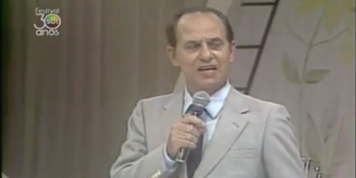 J. Silvestre brigou com Silvio Santos em 1983 (Foto: Reprodução/SBT)
