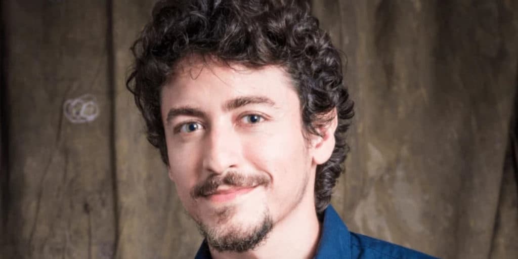 Jesuíta Barbosa, o Jove de Pantanal, tem vídeo sensual no banho exposto