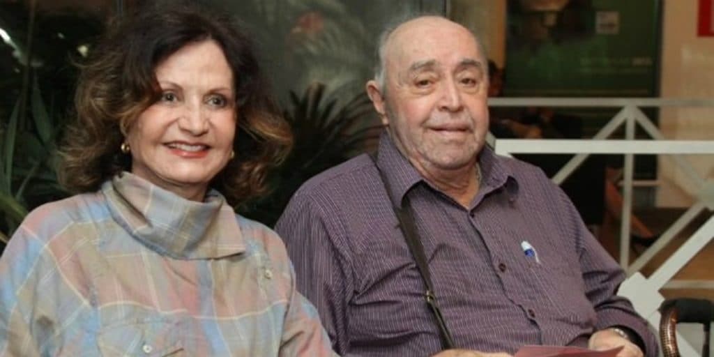 Após notícia de sumiço e adeus ao público, paradeiro de Mauro Mendonça é revelado e esposa vem a público expor