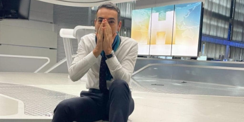 César Tralli vai ao chão em estúdios do JH, leva mãos ao rosto e expõe sofrimento na Globo: "Hoje é o dia"