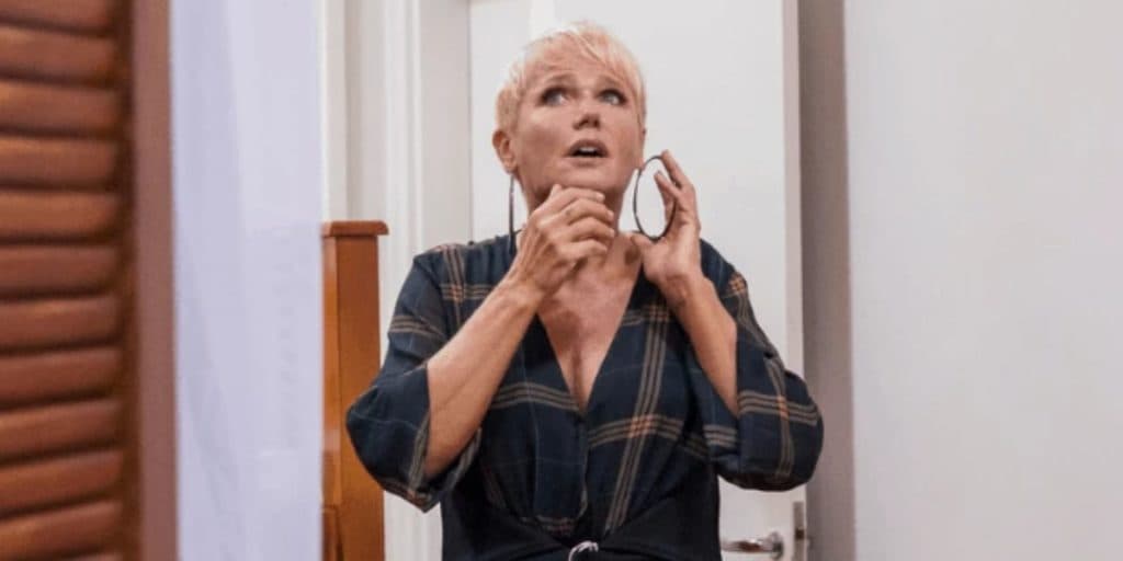 Xuxa fala de apresentador sem saber que ele estava com câncer