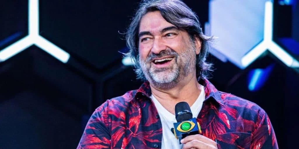 Faustão e Zeca Camargo vivem guerra na Band, programa pode sair do ar e até diretor se envolve: “Quer tomar lugar”