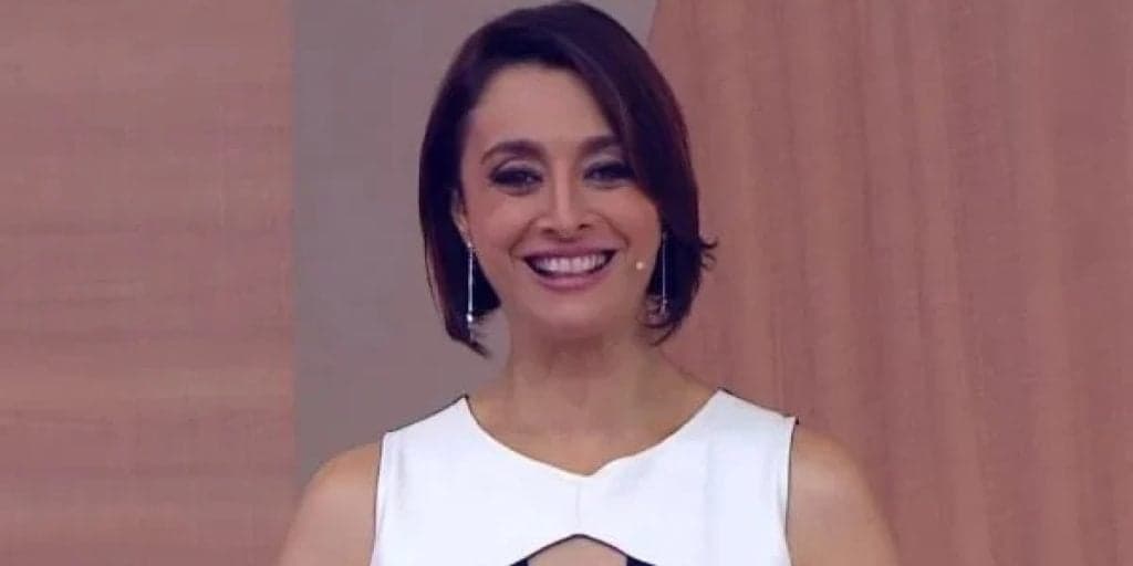 Discreta, Catia Fonseca publica série de imagens com famoso da Band, com quem é casada: "Tão maravilhoso"