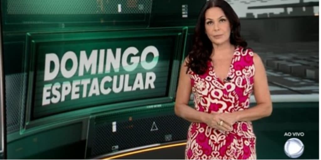 Carolina Ferraz entra às pressas na Record, fala de prisão de cantor e confusão com ator: "Ameaças''