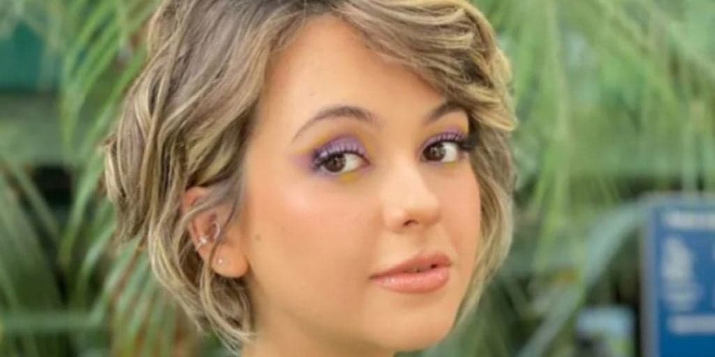 Famosos prestam solidariedade à Klara Castanho após atriz revelar abuso sexual e adoção do bebê
