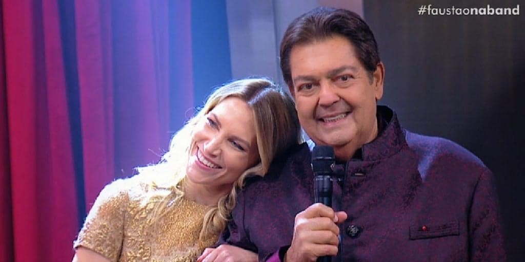 Anne Lottermann surge nos braços de Faustão, expõe o que vive com ele e confirma: "Eu tenho certeza"