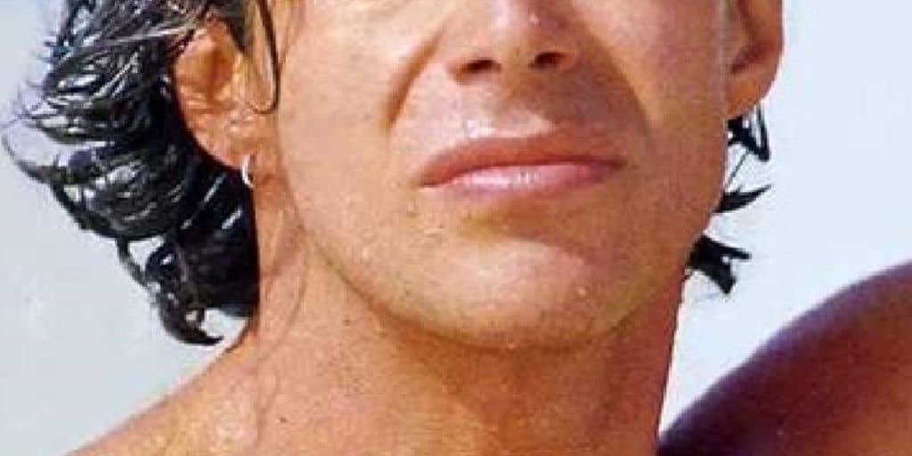 Galã da Globo, casado com atriz, descobre assassinato da mulher e vê quem a matou em velório: "Me desesperei"