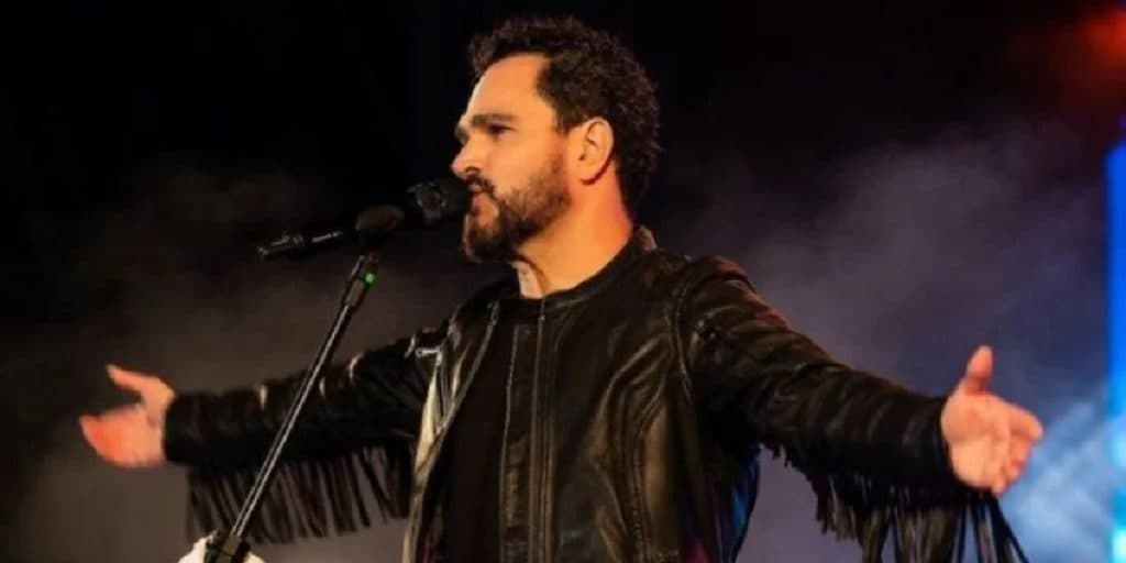 Luciano Camargo homenageia dupla nas redes sociais