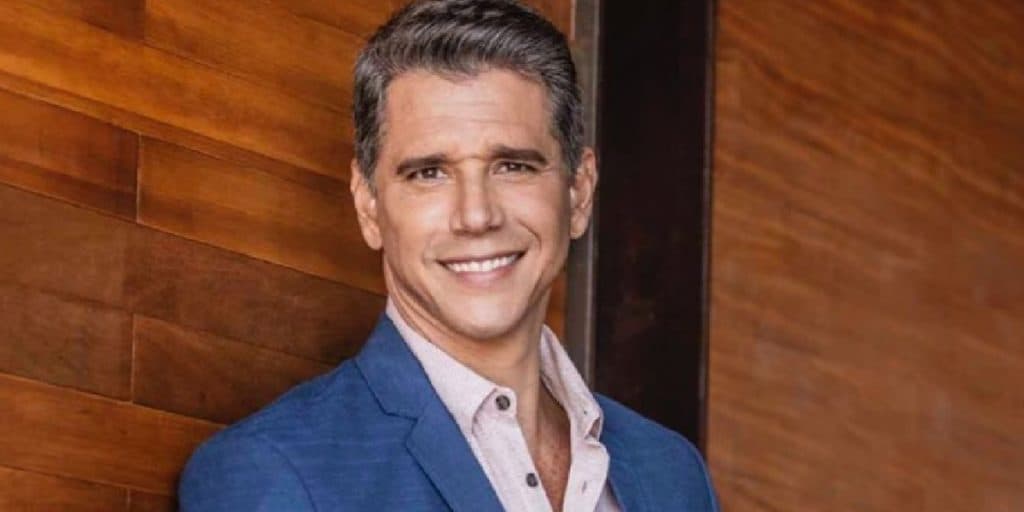 Márcio Garcia, negociando volta para a Record, faz anuncio público e expõe: “Escolher o caminho”
